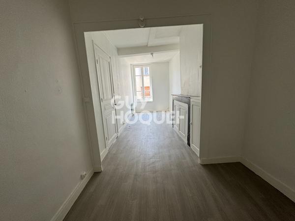 Appartement T2 expo sud local vélos 44.30M2 carrez