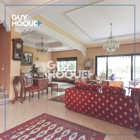 Très belle villa à vendre dans le quartier chic de casablanca