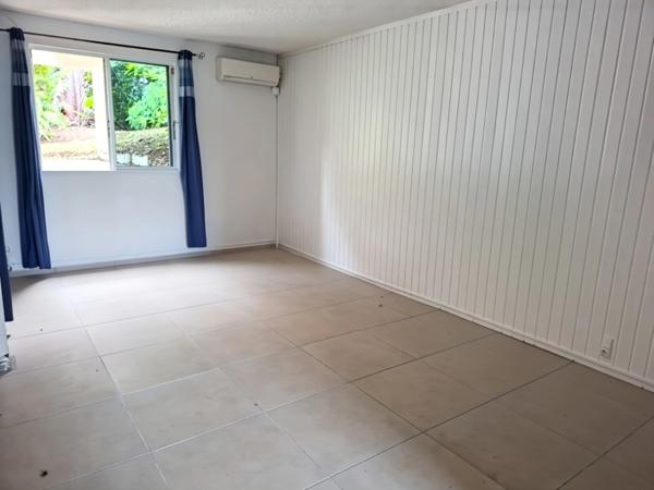 Maison à rénover 6 pièces PETIT BOURG (971)