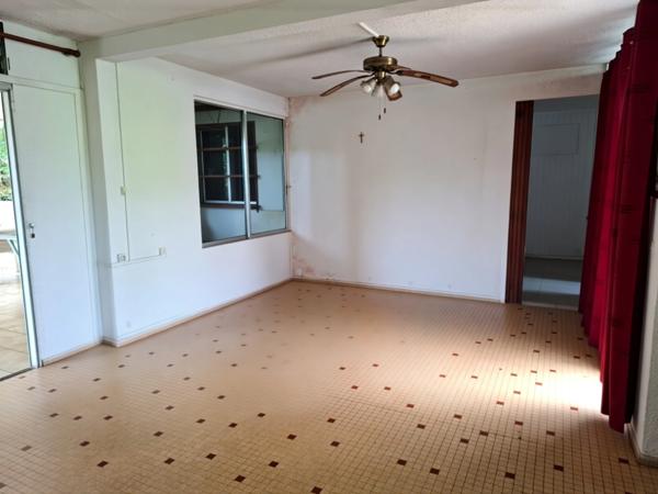 Maison à rénover 6 pièces PETIT BOURG (971)