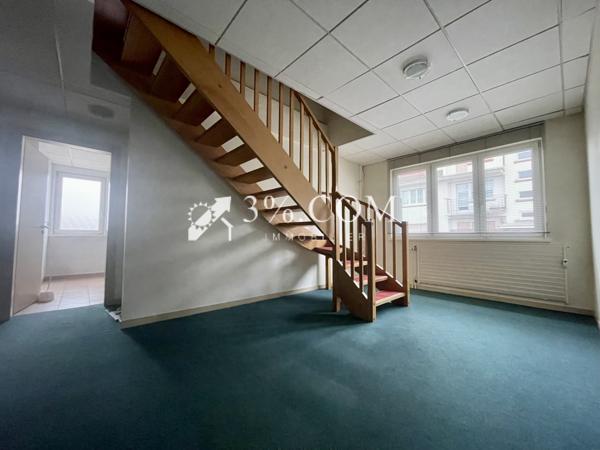 Maison 20 pièce(s) 10 chambre(s) 334 m²