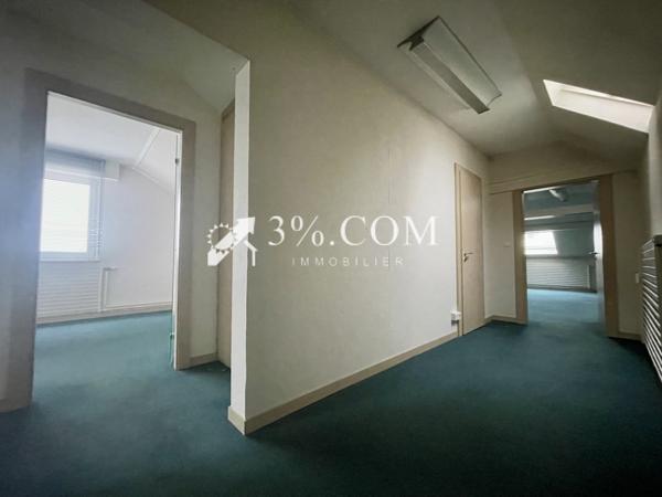 Maison 20 pièce(s) 10 chambre(s) 334 m²