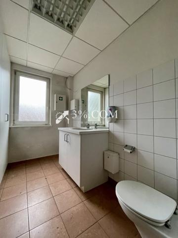 Maison 20 pièce(s) 10 chambre(s) 334 m²