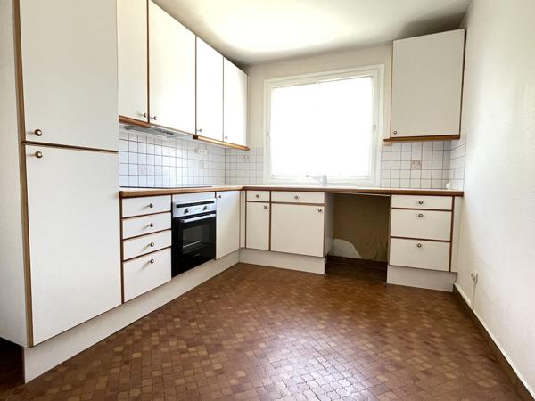 Vente Appartement68,95 m² - 3 Pièces - ORLEANS (45000)