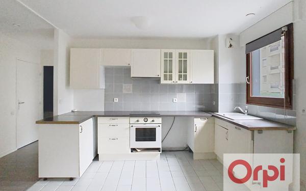 Appartement à vendre    2 pièces • 48,93 m2 Issy-les-Moulineaux