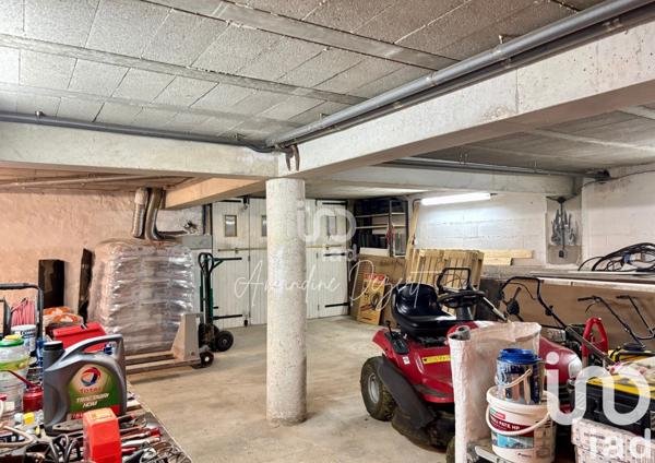 Maison rustique 5 pièces de 210 m² à Esternay (51310)