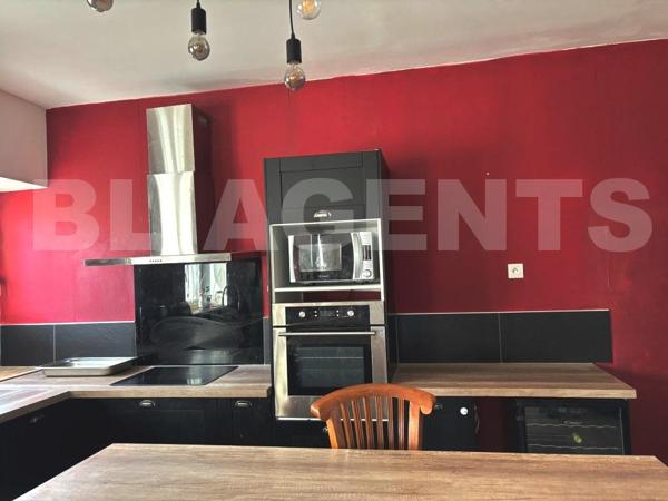 Belle longère restaurée F6 (195 m2) – terrain 1600 m2 + grande dépendance – DPE D/D