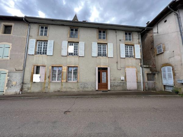 Maison à vendre 8 pièces CHATEAUNEUF (71)