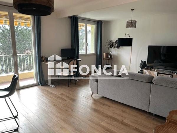 Location Appartement 4 pièces 65 m² - Manosque 04100