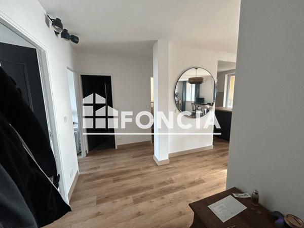 Location Appartement 4 pièces 65 m² - Manosque 04100