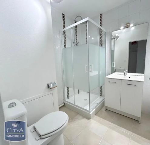 Appartement à louer 2 pièces 42.27m²