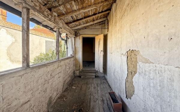 Maison à vendre    6 pièces •  Saint-Nicolas-de-la-Grave