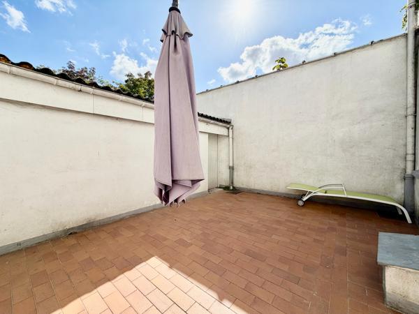 Immeuble 216 m² 1 etage(s)