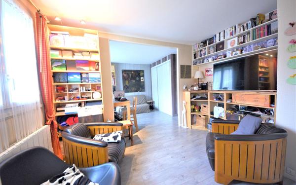 Maison à vendre    6 pièces •  Saint-Germain-lès-Corbeil