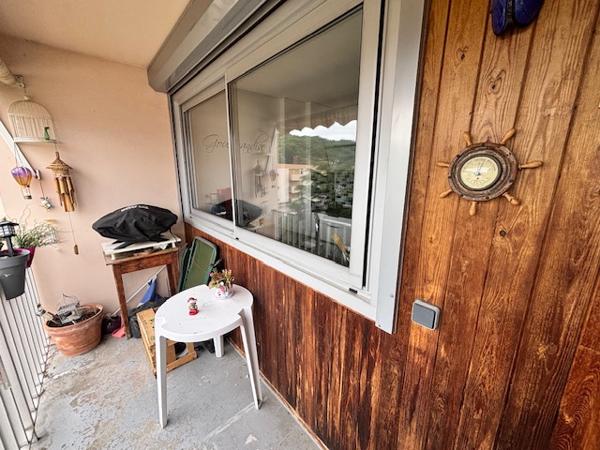 Saint-Pierre-lès-Elbeuf (76320) Appartement T4 82m2 + Loggia et Balcon