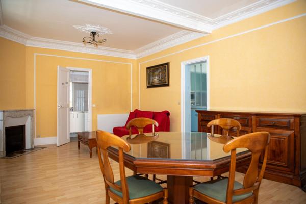 Charme rare à Mantes-la-Jolie - Terrasse - Hyper centre-ville