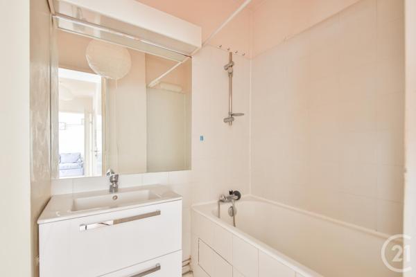 Appartement F2 à vendre  2 pièces - 48 m2 PARIS - 75013