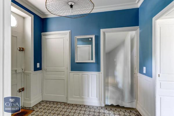 Vente maison 8 pièces de 226m²