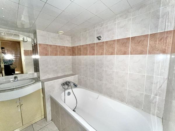 Appartement à vendre 108 600 € Brive-la-Gaillarde 3 p 71 m² DPE D