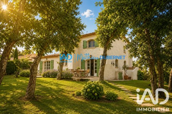 Location maison 6 pièces 220 m² Grimaud