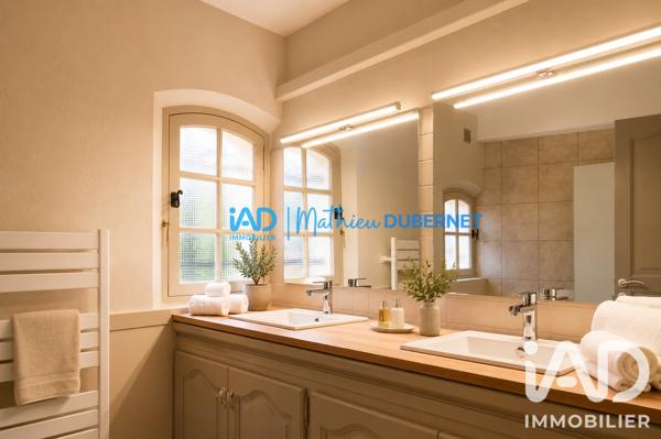 Location maison 6 pièces 220 m² Grimaud