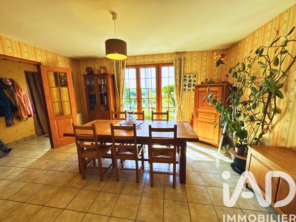 Maison à vendre 5 pièces 115 m² Cosne-Cours-sur-Loire