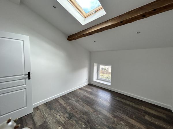 Immeuble Uchizy 342 m2