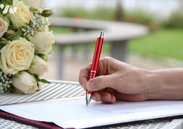 44 - IMMEUBLE DE RAPPORT MIXTE – LA CHAPELLE-SUR-ERDRE