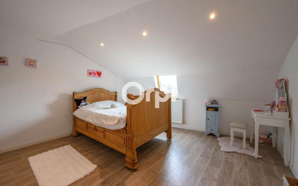 Maison à vendre    4 pièces • 134 m2 Bruay-sur-l'Escaut