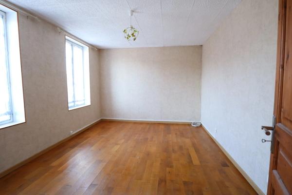 Maison individuelle à vendre 5 pièces FOURMIES (59)