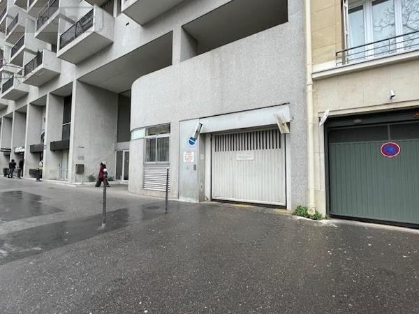 Garage - Parking à vendre à Paris 16e arrondissement à Paris (75016), ref : 75197-248