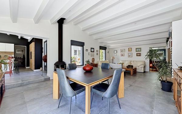 Maison à vendre    5 pièces • 167,80 m2 La Flotte