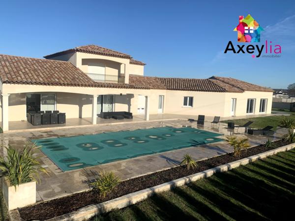 Digoin (71160) Villa familiale de 332 m²