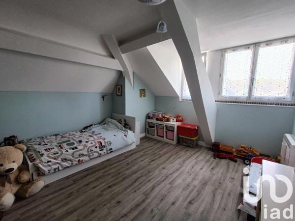 Maison 6 pièces de 130 m² à Maintenon (28130)