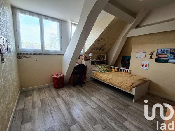 Maison 6 pièces de 130 m² à Maintenon (28130)