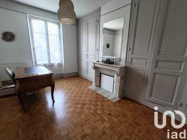 Maison 6 pièces de 130 m² à Maintenon (28130)