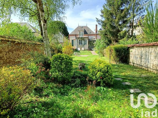 Maison 6 pièces de 130 m² à Maintenon (28130)