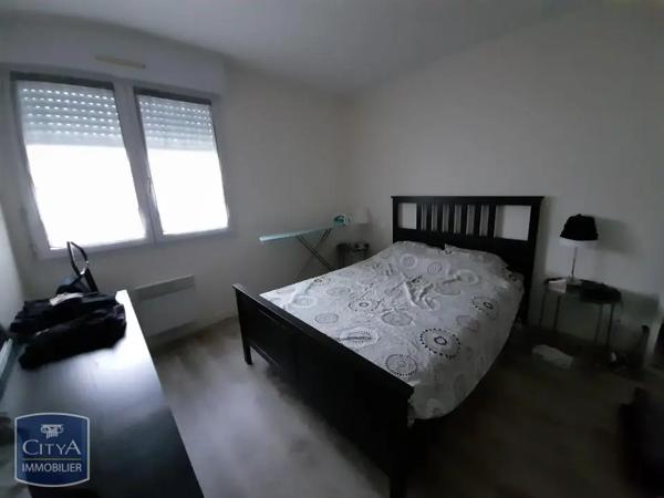 Appartement à louer 2 pièces 47.07m² Tours (37000)
