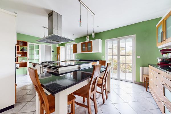 Maison familiale 6 pièces 180 m² - Secteur prisé