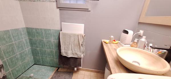 Charmante Maison à Vendre à Bourg-en-Bresse plain pied - 3 Chambres et Grand Jardin !