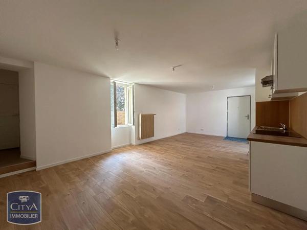 Appartement à louer 1 pièce 37.33m² Le Coteau (42120)