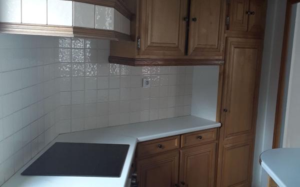 Appartement à louer    5 pièces •  Pont-l'Évêque