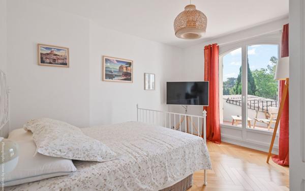 Maison à vendre    7 pièces •  Toulon