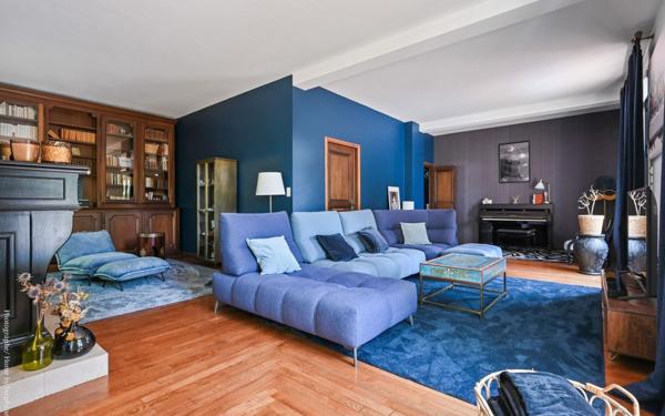 Maison à vendre    7 pièces •  Toulon