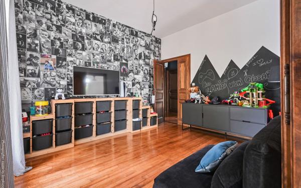 Maison à vendre    7 pièces •  Toulon