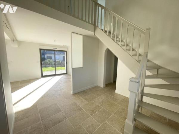 SAINT-PIERRE-QUIBERON  MAISON 3 CH - GARAGE - DPE A - REFAITE A NEUF 