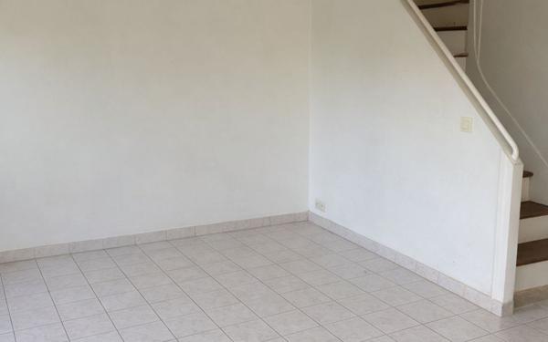 Maison à louer    4 pièces •  Noisy-le-Roi