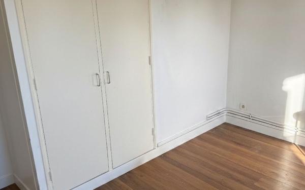 Maison à louer    4 pièces •  Noisy-le-Roi