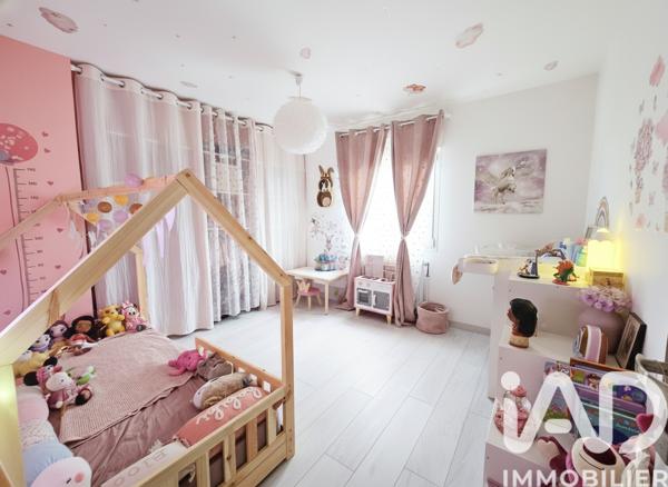 Maison à vendre 5 pièces 147 m² Vaires-sur-Marne