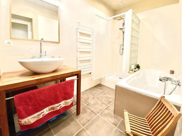 Appartement de caractère 3 pièces 92 m²